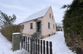 Einfamilienhaus kaufen in 04683 Naunhof, Platz für Familie & Zukunft: Freistehendes Einfamilienhaus mit großem Garten und drei Garagen