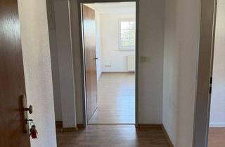 Wohnung mieten in 04610 Mumsdorf, Helle Dreiraumwohnung mit ca. 74,99 m² Wfl., Einbauküche, Stellplatz in Tiefgarage!!!