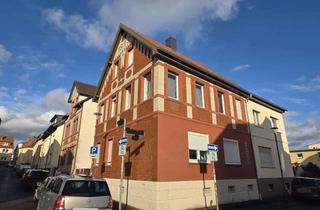 Anlageobjekt in 63073 Bieber, OF-BIEBER: 4 Fam.Hs.-3 Whg.mieterfrei - Mit Garten u. Innenhof