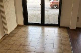 Geschäftslokal mieten in Pragerstraße, 84478 Waldkraiburg, Ladeneinheit als Pop up Store/ Shared Office
