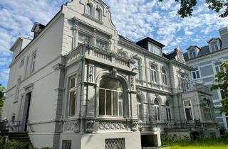 Immobilie mieten in Elbchaussee 22, 22765 Ottensen, Möbliertes Zimmer in stilvoller Stadtvillen-WG