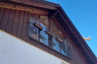 Wohnung kaufen in 85614 Kirchseeon, Sofort Beziehbar! Wohn(t)raum Eglharting: Dachgeschosswohnung mit exklusivem 95m² Gartenanteil