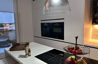 Wohnung kaufen in 60438 Frankfurt, Attraktive 4-Zimmer DG- Wohnung, Maisonette mit Terrasse und Balkon in Frankfurt