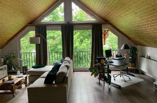 Wohnung mieten in 85376 Giggenhausen, Seniorenhelfer für "Wohnen gegen Hilfe" 2-Zimmer-DG-Wohnung mit Garten