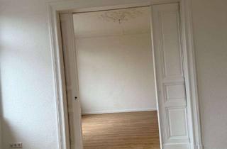 Wohnung mieten in Arndtstr. 39, 45473 Mitte, Charmant, modern - Altbauwohnung mit Balkon