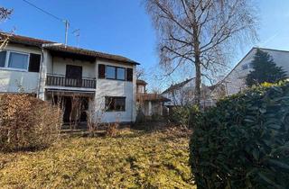 Doppelhaushälfte kaufen in 70567 Möhringen, Charmante Doppelhaushälfte in beliebter Wohnlage - Sanierung oder Neubau