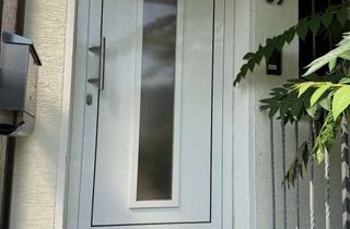 Haus kaufen in 33100 Paderborn, Zweifamilienhaus nahe Zukunftsquartier - EG frei | Paderborn