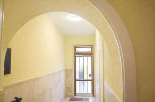 Anlageobjekt in 40476 Derendorf, Übergabefreies MFH mit 10 Wohnungen u. Balkonen, grünem Innenhof, Aufteilungsmöglichkeit