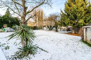 Grundstück zu kaufen in 53840 Troisdorf, Großes Grundstück mit Sanierungsobjekt in Troisdorf - Zentrum