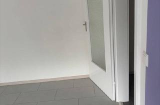 Wohnung kaufen in 41460 Neuss, Neuss - Eigentumswohnung