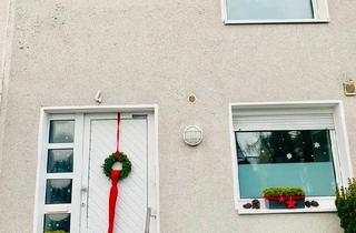 Haus kaufen in 44575 Castrop-Rauxel, Castrop-Rauxel - Charmantes Reihenmittelhaus zu verkaufen!