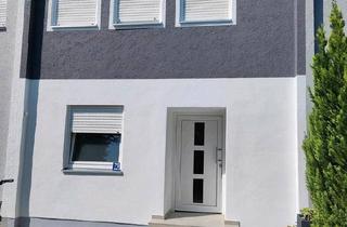 Einfamilienhaus kaufen in 85435 Erding, Erding - PROVISIONSFREI - modernisiertes Reihenmittelhaus in Erding