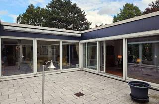 Haus kaufen in 45549 Sprockhövel, Sprockhövel - Exklusiver Atrium-Bungalow in begehrter Lage von Sprockhövel-Haßlinghausen