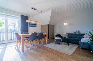 Wohnung kaufen in 86972 Altenstadt, Traumhafte 4-Zimmer-Dachgeschosswohnung mit Gartenanteil, Doppelgarage und Bergblick in Altenstadt