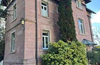 Wohnung mieten in Höllhäuserweg 38, 76534 Lichtental, Stilvolle Altbauwohnung in historischer Villa – ruhig gelegen, möbliert, Balkon & Kamin