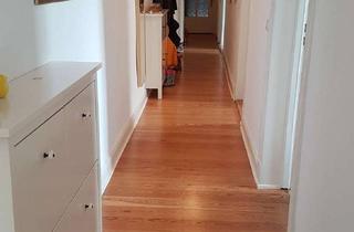 Wohnung mieten in 53115 Poppelsdorf, Bonner Südstadt: Stilvolle, sanierte 4-Zimmer-Altbauwohnung mit Balkon, EBK