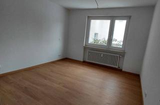 Wohnung mieten in Schillerstr., 31008 Elze, Ruhige 3-Zimmer-Wohnung mit Balkon
