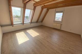 Wohnung mieten in Ernst-Thälmann-Str. 60, 04886 Beilrode, Helle, freundliche 3,5 Zimmer-Dachgeschoss-Wohnung - Zentrumsnah