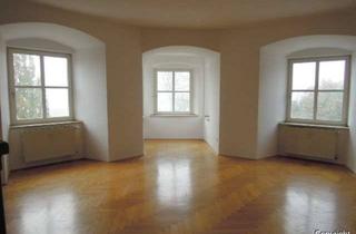 Wohnung mieten in 92339 Beilngries, Stilvolle und großzügige 5 ZKB Wohnung im historischen Gebäude in Beilngries