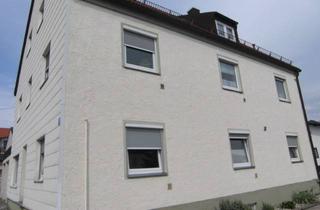 Wohnung mieten in Theresienstraße 35, 85399 Hallbergmoos, Attraktive DG-Altbauwohnung in gepflegtem Haus