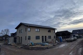 Wohnung mieten in 53909 Zülpich, Neubau 3-Zimmer-Wohnung in Zülpich-Sinzenich – eigener Eingang & 2 Stellplätze