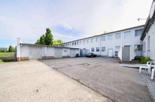 Garagen mieten in Veltener Straße 1-11, 16761 Hennigsdorf, Hier steht Ihr Motorrad sicher: Garagenbox in Henningsdorf ab sofort zu mieten.