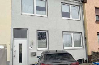 Reihenhaus kaufen in Köppenweg, 37574 Einbeck, Reihenhaus in zentraler Lage von Einbeck zu verkaufen