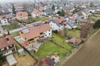 Haus kaufen in 85635 Höhenkirchen-Siegertsbrunn, Drei Etagen voller Wohnkomfort: Exklusive Wohnung mit Garten, Sauna und Bergpanorama