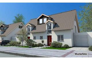 Doppelhaushälfte kaufen in Brunhildweg XX, 42651 Gräfrath, Ihr neues Zuhause - Doppelhaushälfte mit Garten und Garage