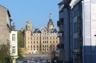 Gewerbeimmobilie mieten in Heinrich-Mann-Straße 13, 19053 Schwerin, Helle Büroeinheit in bester Innenstadtlage mit Aufzug