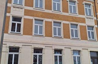 Wohnung mieten in Beuststraße, 09599 Freiberg, Große 4-Zimmer-Wohnung mit Einbauküche, Speisekammer und Gäste-WC