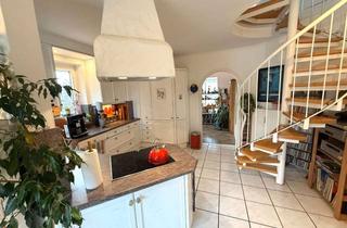 Wohnung kaufen in 85521 Ottobrunn, Tolle Dachgeschosswohnung in Ottobrunn -- 2 Balkonen