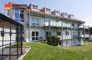 Wohnung kaufen in 72290 Loßburg, Neuwertige und exclusiv ausgestattete 3-Zimmer-Eigentumswohnung am Ortsrand von Loßburg.