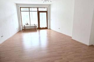 Wohnung kaufen in 86850 Fischach, Wohnen oder investieren - Erdgeschosswohnung mit Terrasse im Zentrum von Fischach