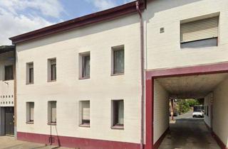 Mehrfamilienhaus kaufen in Arnoldusstr. 52, 52353 Düren, Mehrfamilienhaus! Plan und Genehmigung für 3 WE. Möglichkeiten als Pension oder Betreutes Wohnen.