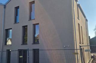 Wohnung mieten in 71686 Remseck, Attraktive Neubauwohnung: 3 Zimmer mit Küche, Balkon & TG Platz