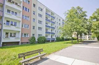 Wohnung mieten in Ufaer Str. 23, 06128 Südstadt, In der Herrichtung! Charmante 2-Raumwohnung mit Balkon!