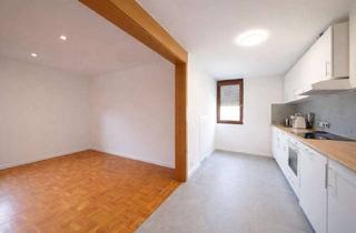 Wohnung mieten in Schillerstraße 12, 73728 Esslingen, Elegante 4-Zimmer-Dachgeschosswohnung mit Charme – Lichtdurchflutet in Esslingen