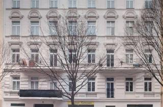 Wohnung mieten in Emdener Straße, 10551 Berlin, Ruhige, hell möblierte Designer Altbauwohnung im Hinterhaus