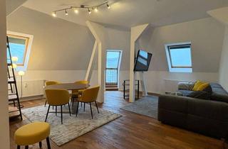 Wohnung mieten in Platanenstraße 28a, 13156 Niederschönhausen, Lichtdurchflutete 2-Zimmer-Dachgeschosswohnung im schönen Niederschönhausen