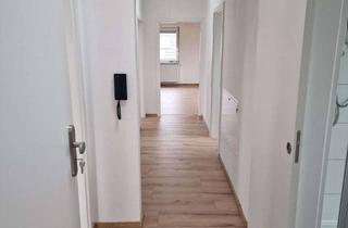 Wohnung mieten in 77652 Offenburg, Helle, moderne Dachgeschosswohnung – 3 Zimmer, 80 m2 klimatisiert