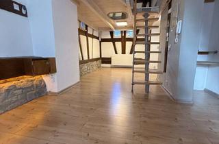 Wohnung mieten in Jägerstraße 10A, 71272 Renningen, Individuelle 1,5 Wohnung mit Fachwerk-Charme zentral in Malmsheim mit EBK und Stellplatz