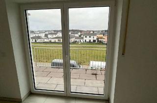 Wohnung mieten in Pfarrer-Schraml-Straße, 93133 Burglengenfeld, Schöne 4-Zimmer-Wohnung mit Balkon in Burglengenfeld (links)