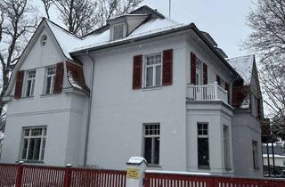 Wohnung mieten in 99425 Südstadt, Großzügige 3-Zimmer Wohnung mit Balkon und Kamin in Weimar-Südstadt