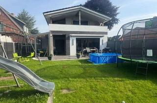 Einfamilienhaus kaufen in 24783 Osterrönfeld, Junges, großzügiges Einfamilienhaus mit 6 Zimmern und Dachterrasse