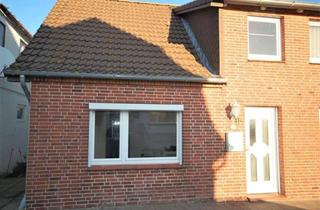 Haus kaufen in Rosenstraße 18, 25764 Wesselburen, Gepflegtes Reihenmittelhaus mit 3,5 Zimmern in Wesselburen