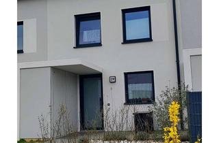 Haus mieten in Zukowostraße 29, 90530 Wendelstein, Reihenmittelhaus mit Einbauküche in Wendelstein