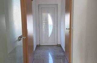 Haus mieten in 65824 Schwalbach, Großzügiges Wohnen im MTK: 5 Zimmer, viel Potenzial!