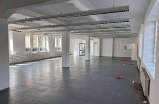 Gewerbeimmobilie mieten in Hauptstraße 186, 67714 Waldfischbach-Burgalben, Produktions-, Ausstellungs-, Lagerfläche mit sehr guter Anbindung an A62 und B270!