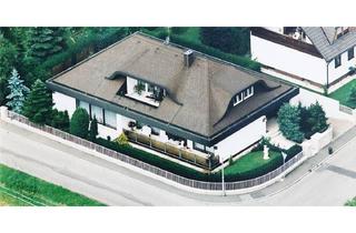 Haus kaufen in 90556 Cadolzburg, Großzüziges Haus in wunderschöner Lage